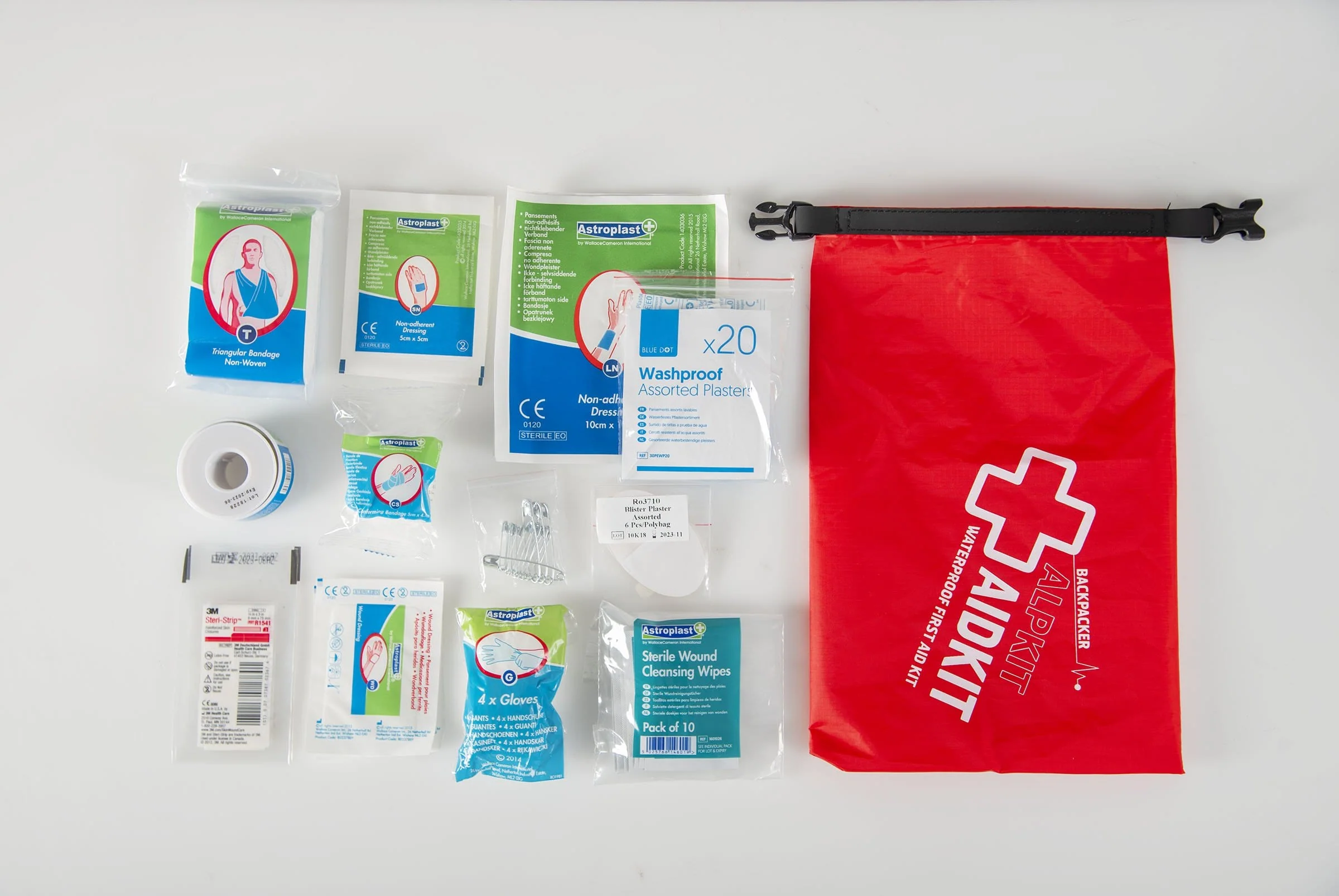 Backpacker First Aid Kit - Image 4
