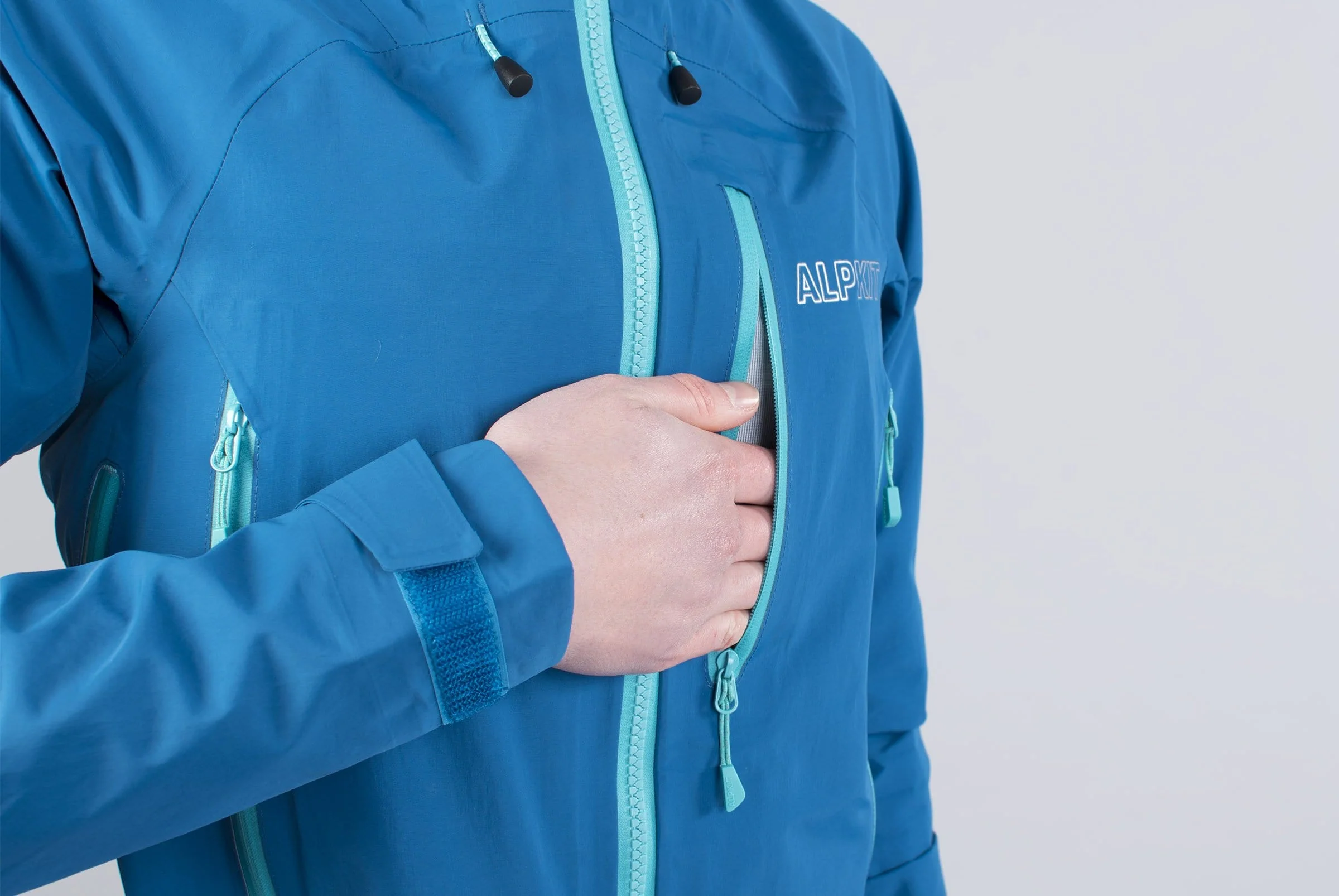 Definition [Womens] [2024] - Image 20