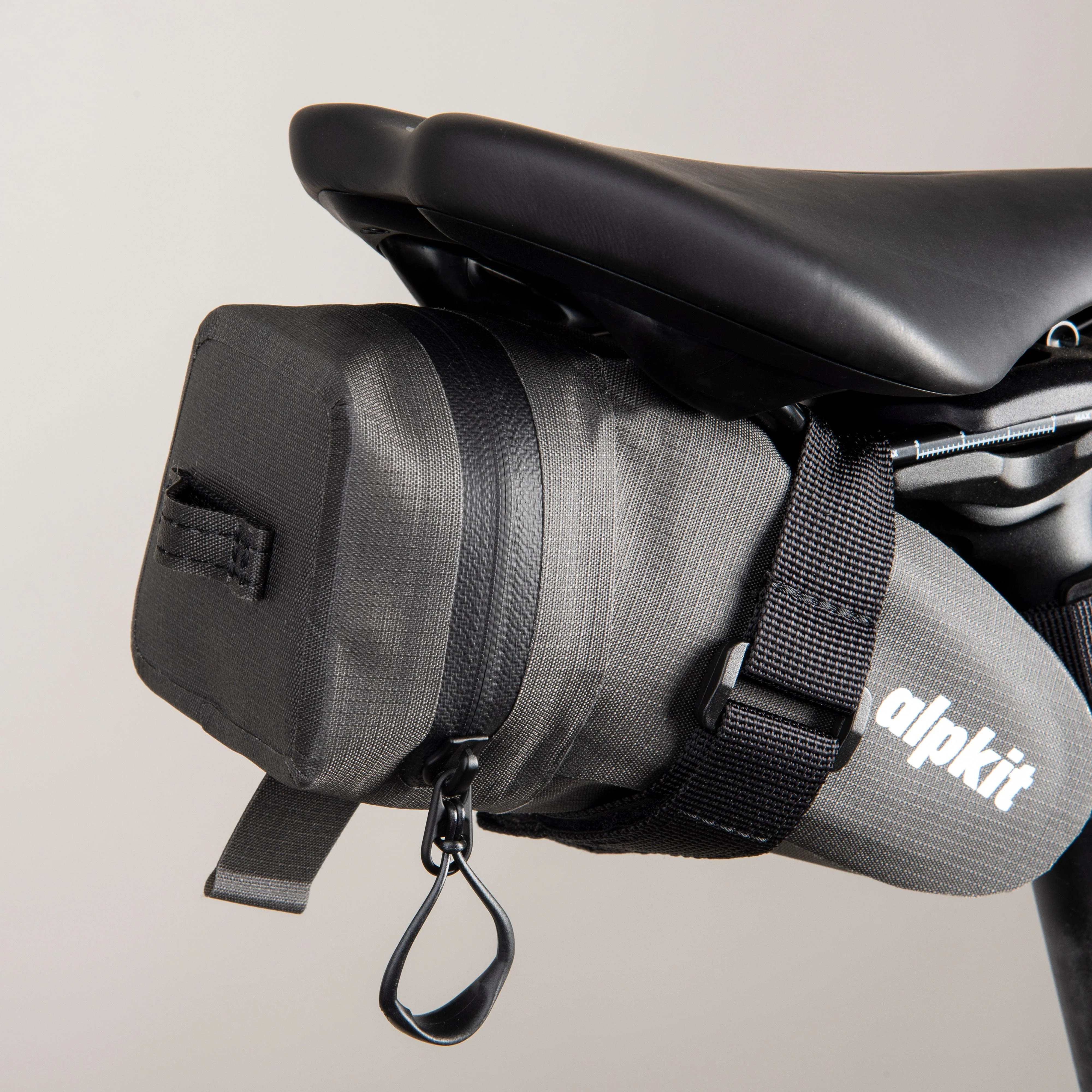 Deluge Seat Pack 0.5L - Image 4
