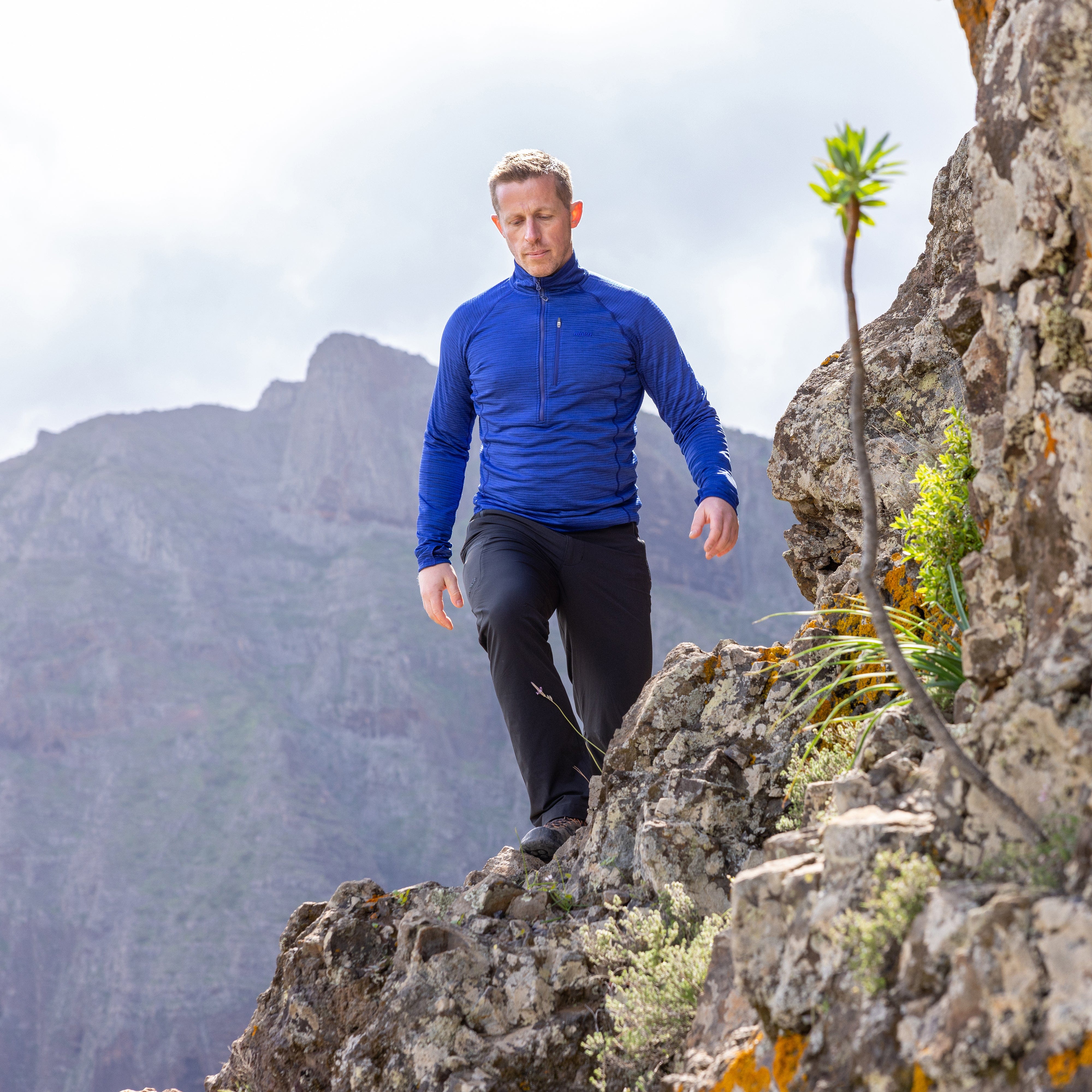 Griffon Half-Zip [Mens] - Image 18