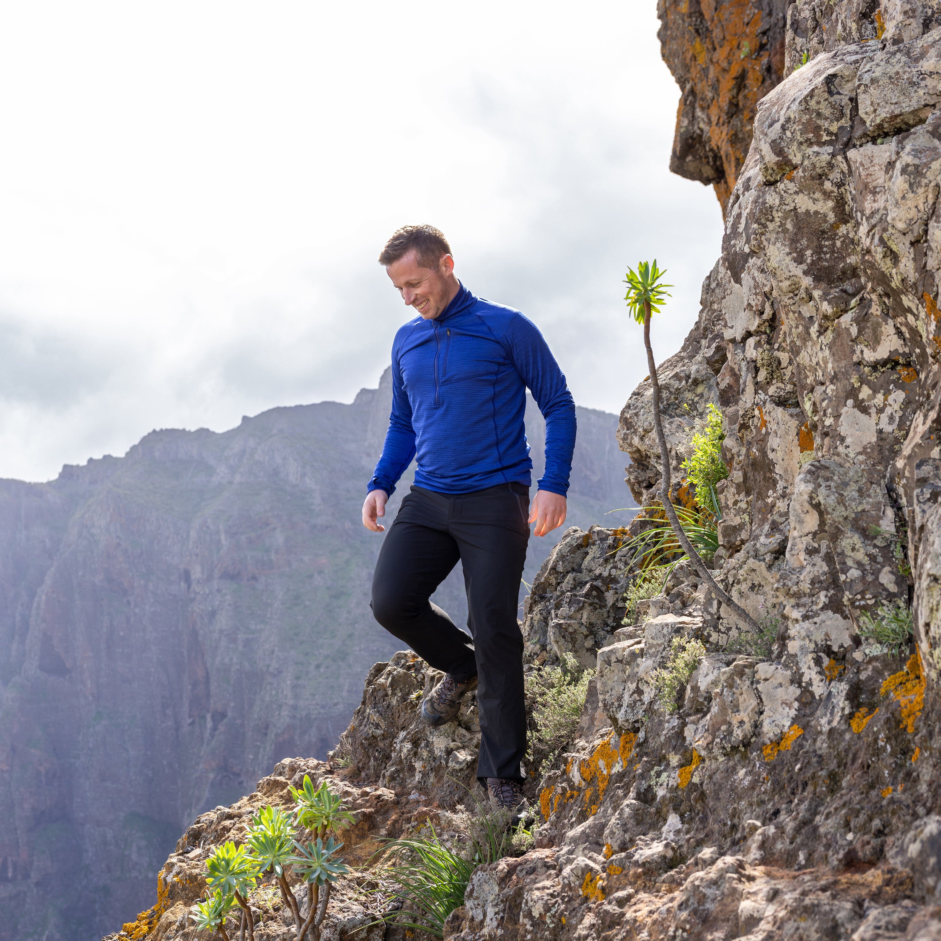 Griffon Half-Zip [Mens] - Image 2
