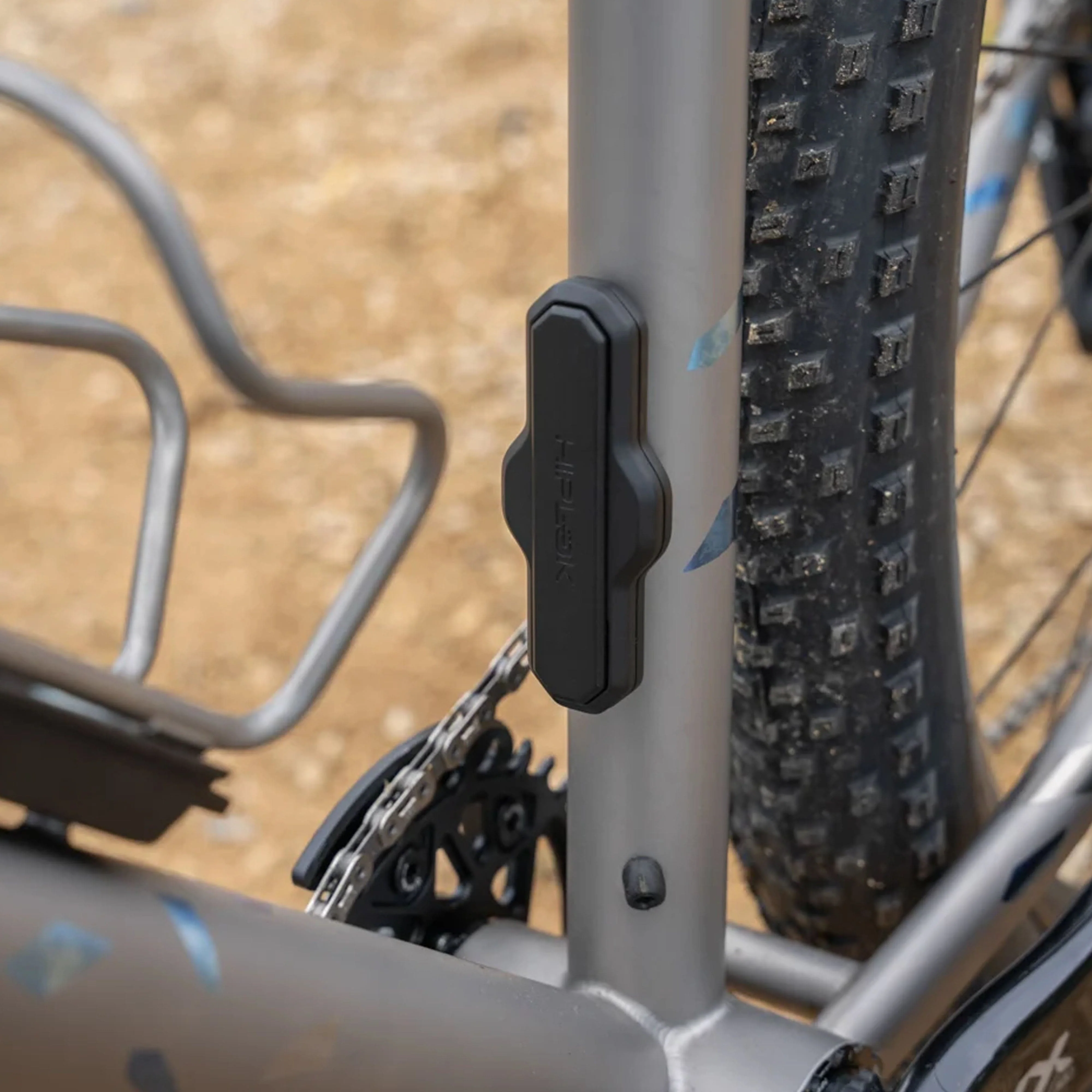 Hiplok Track - Image 4