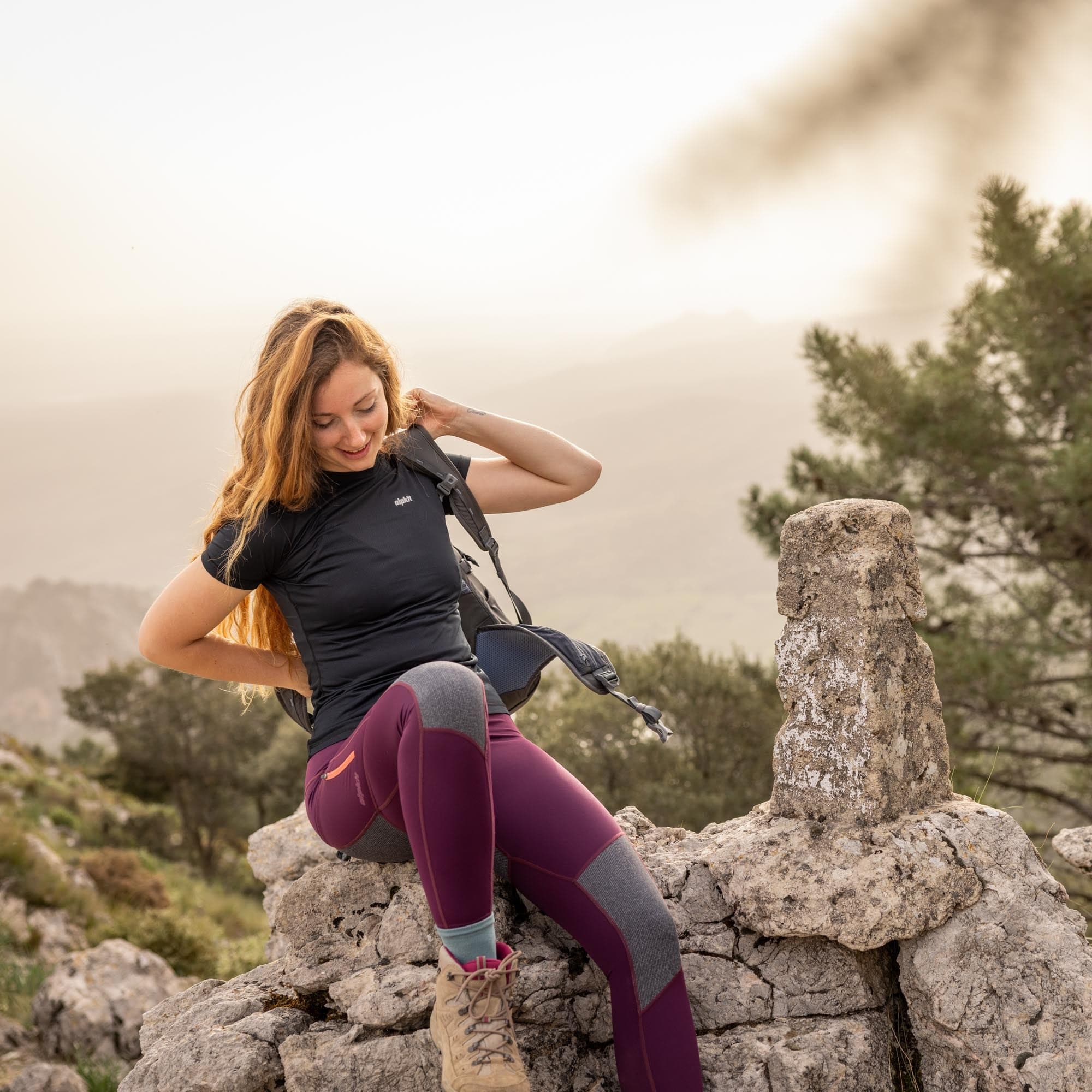 Mello Tech Tight [Womens] - Image 5