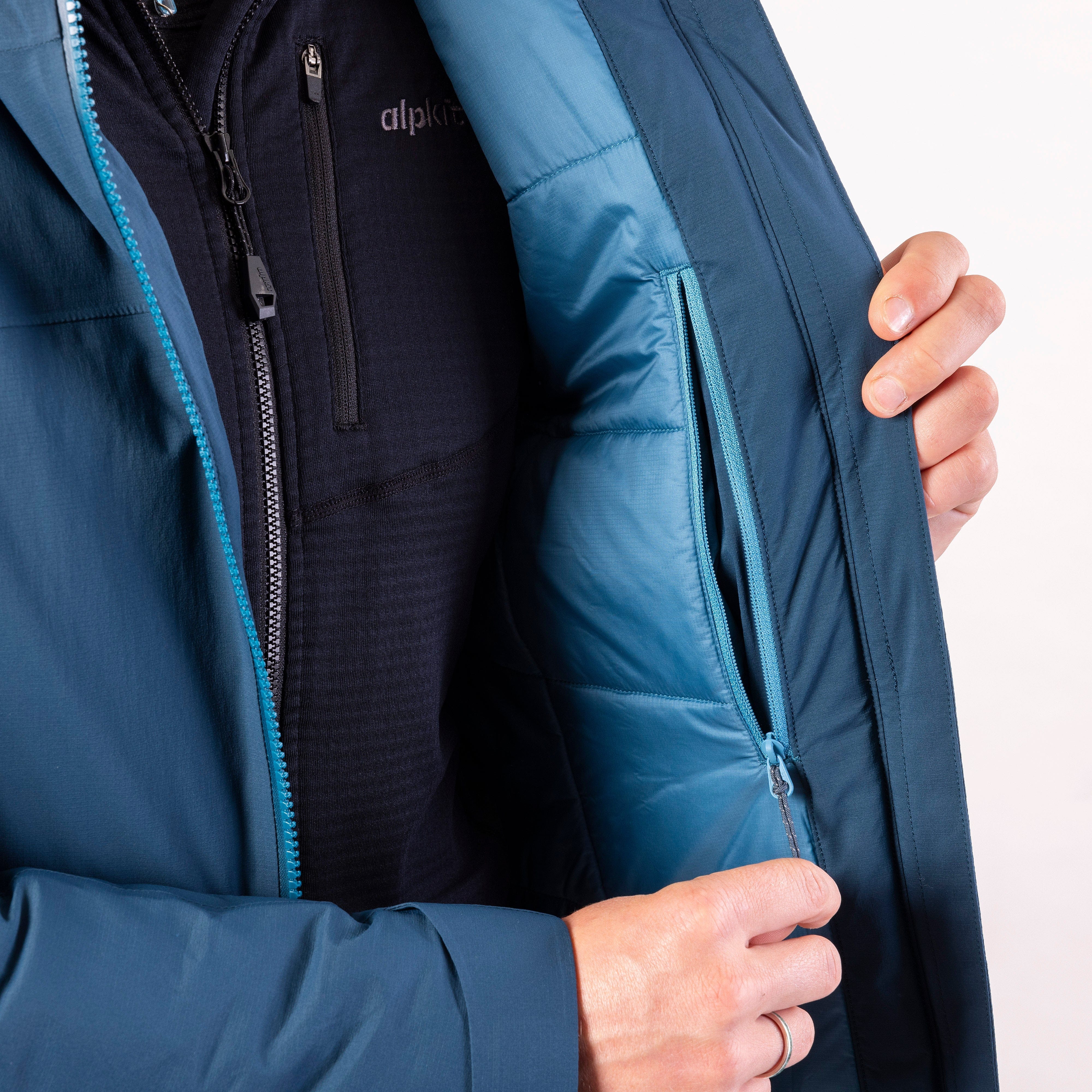 Solace Parka [Womens] - Image 9