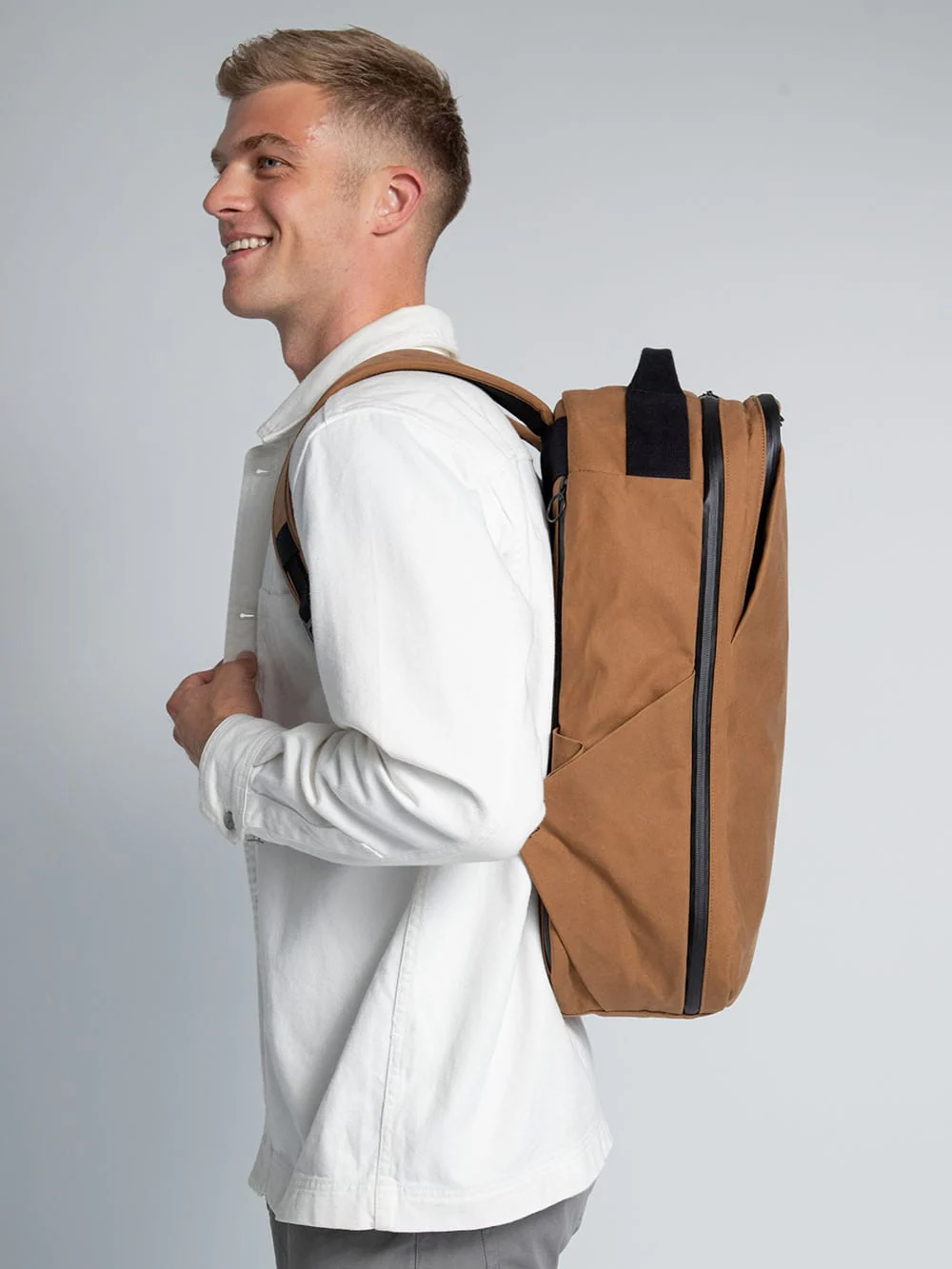 Trakke Storr 35L Travel Backpack - Image 5
