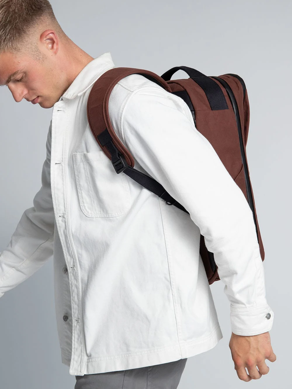 Trakke Storr 35L Travel Backpack - Image 7