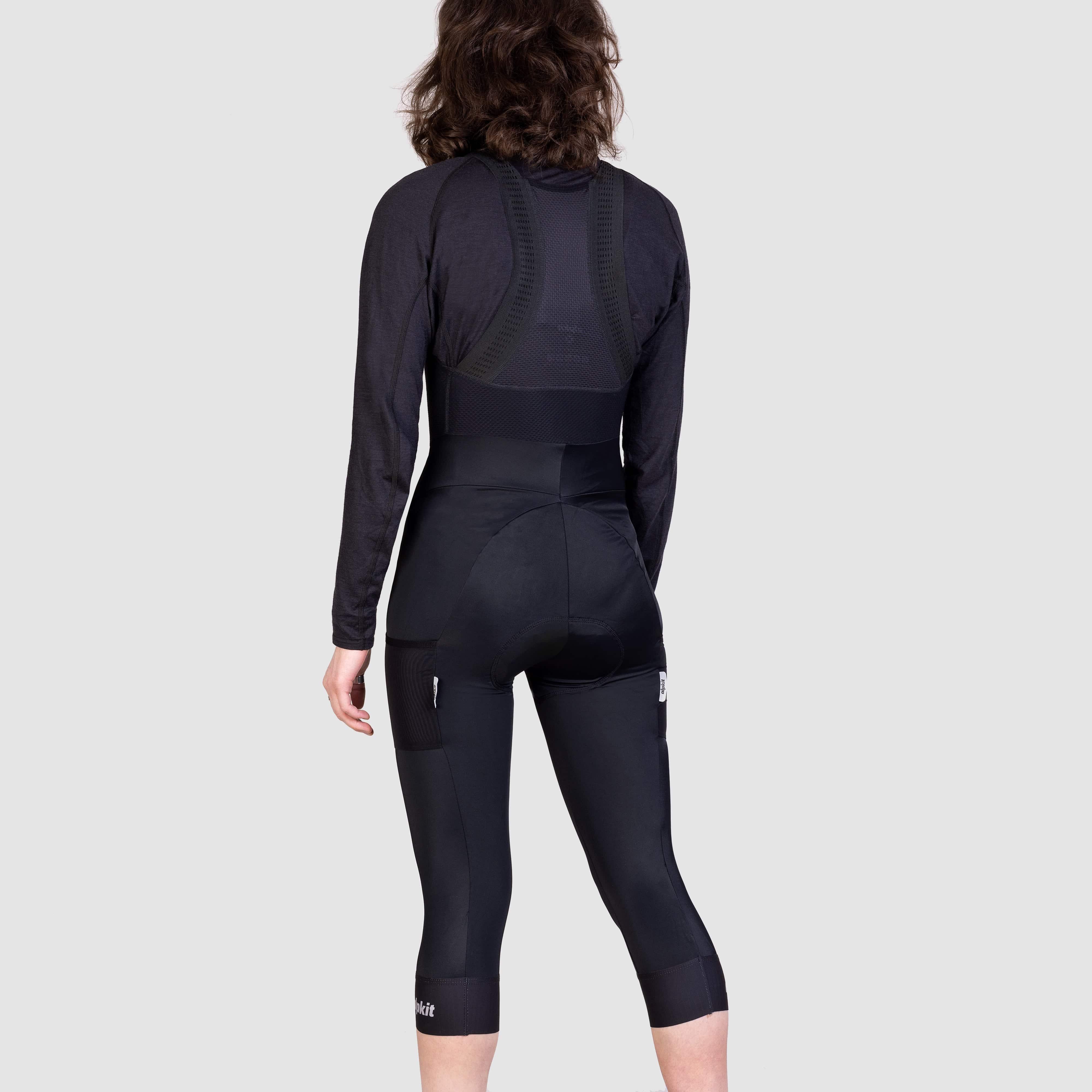 Tour Cargo 3/4 Bib Shorts [Womens] - Image 5