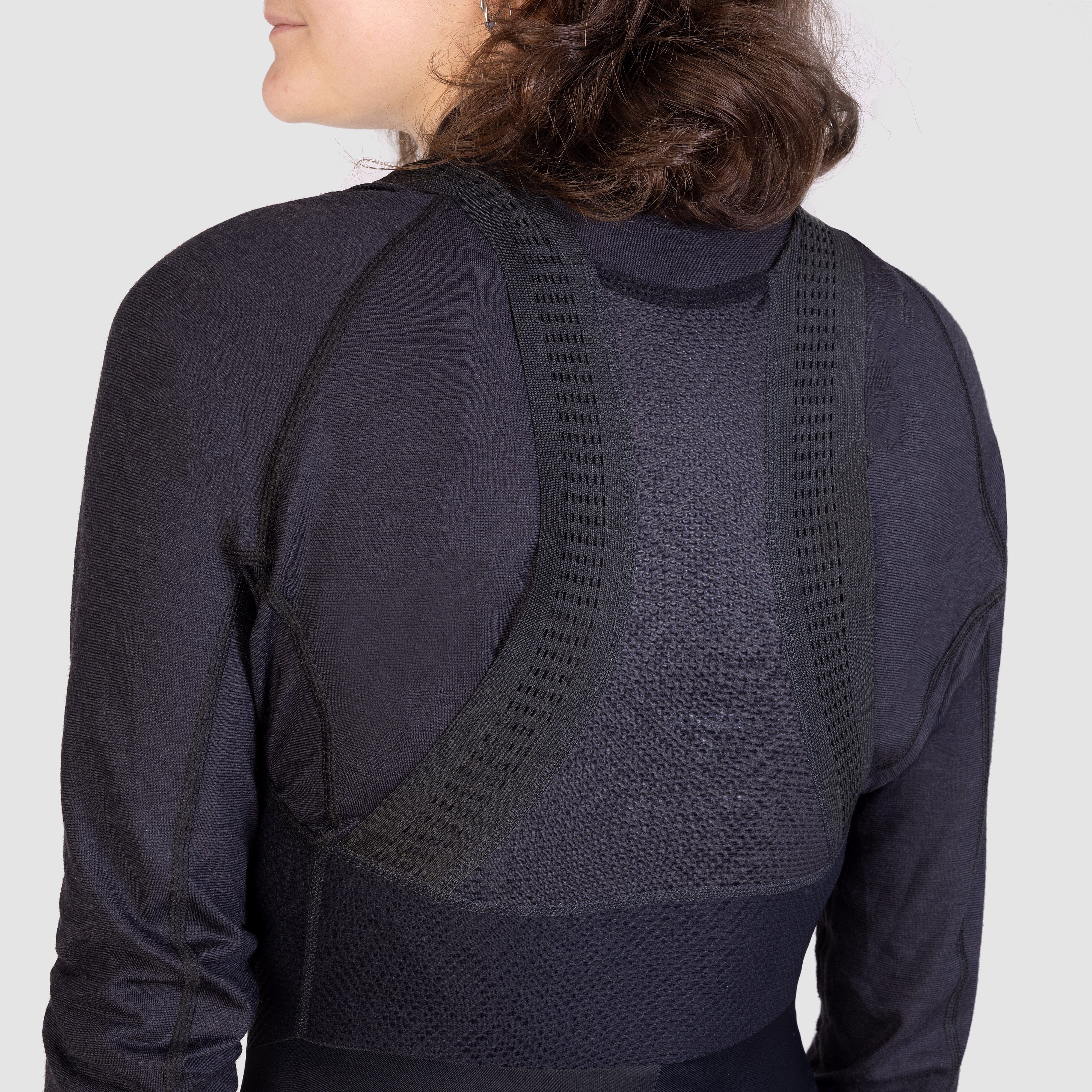Tour Cargo 3/4 Bib Shorts [Womens] - Image 9