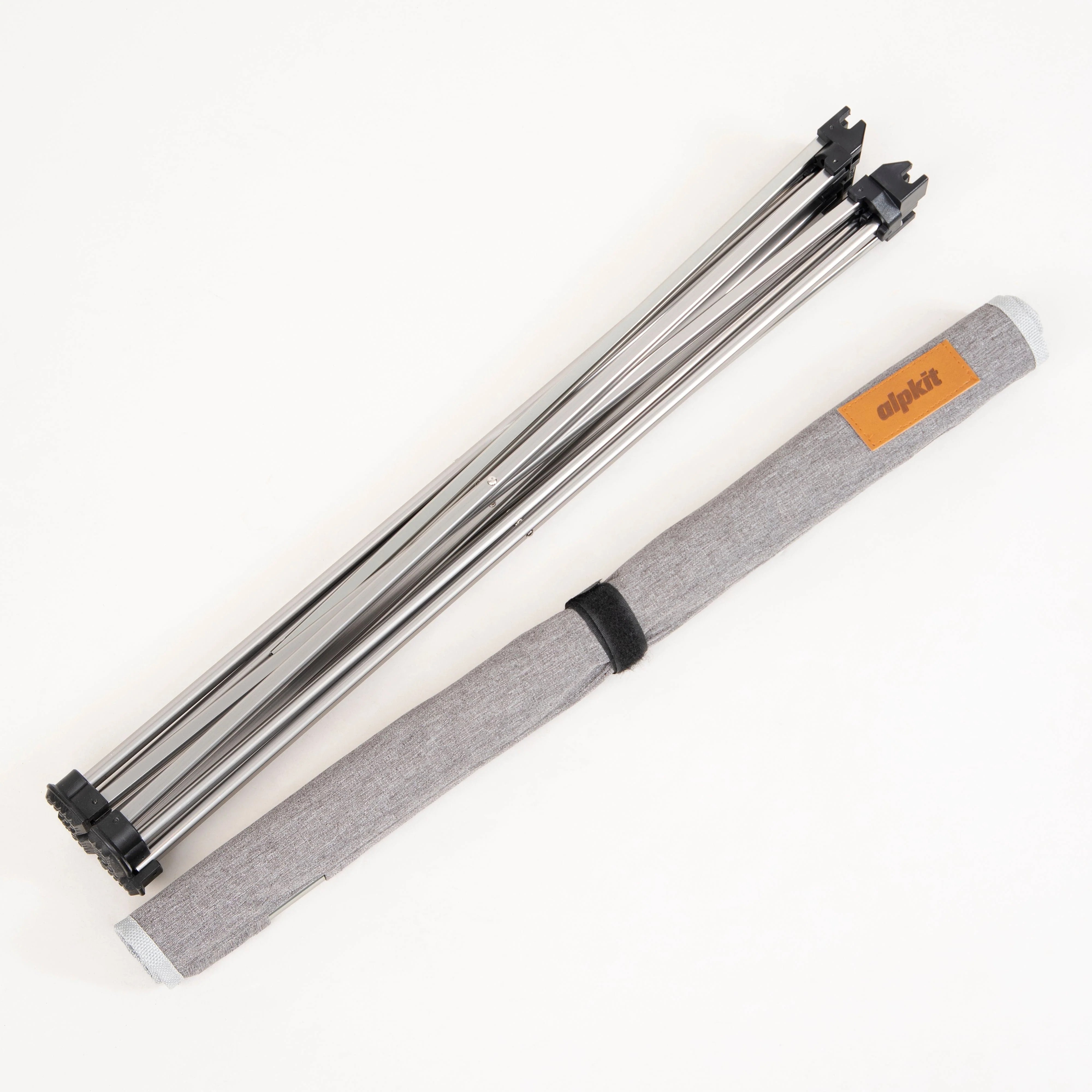 Vagabond Lightweight Table - Image 4