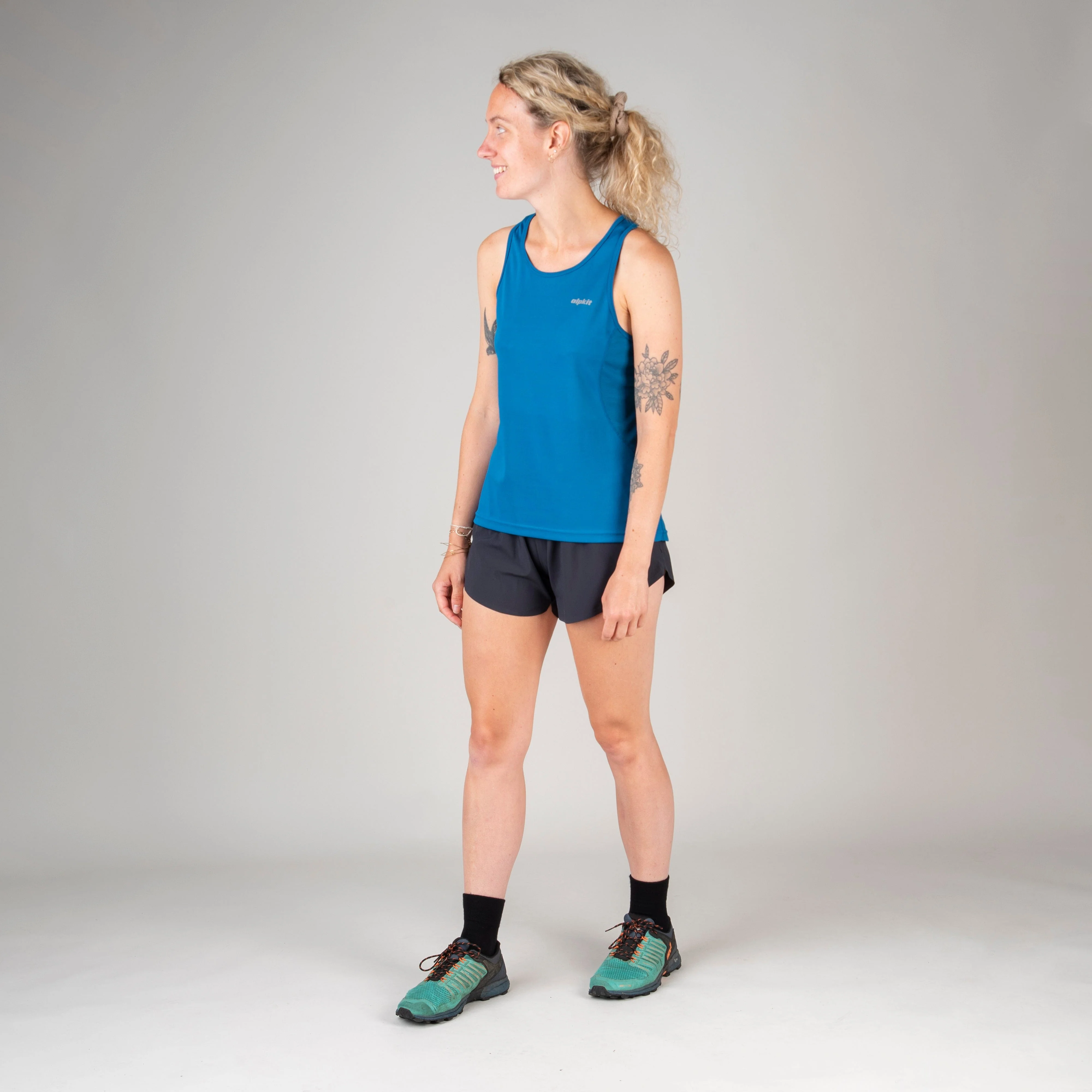 Vayper Short 3 [Womens] - Image 3